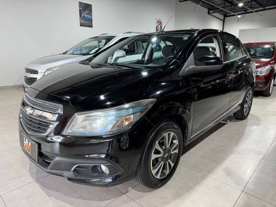 CHEVROLET ONIX 1.4 MPFI LTZ 8V FLEX 4P MANUAL
